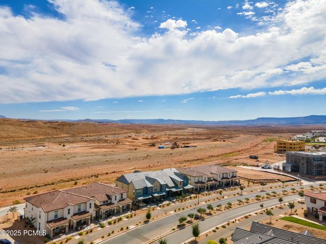 5543 S Carnelian Parkway, St. George, UT 84790