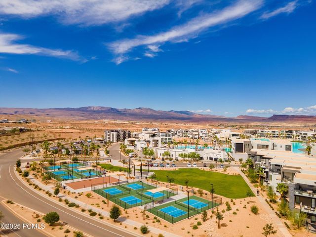 5543 S Carnelian Parkway, St. George, UT 84790