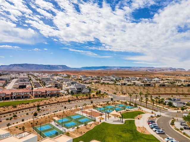 5543 S Carnelian Parkway, St. George, UT 84790