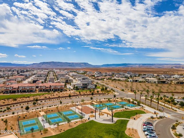 5543 S Carnelian Parkway, St. George, UT 84790