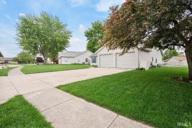 2105 WELLESLEY Lane, Kokomo, IN 46902