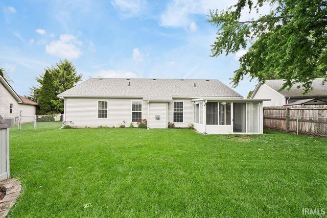 2105 WELLESLEY Lane, Kokomo, IN 46902