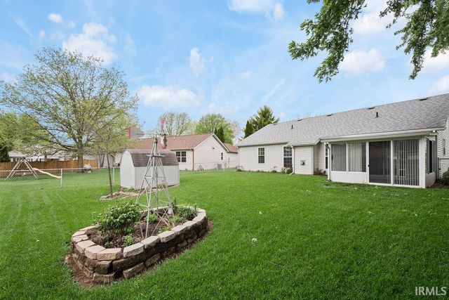 2105 WELLESLEY Lane, Kokomo, IN 46902