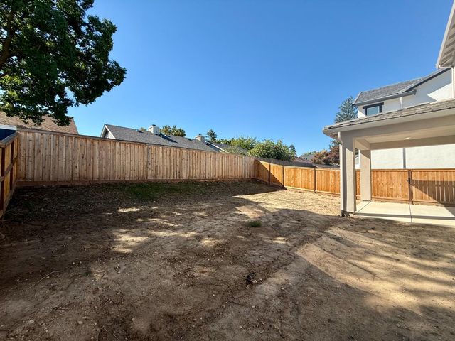 10169 Burke St, Roseville, CA 95747