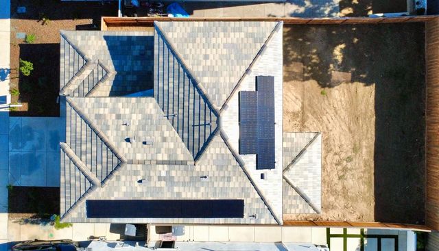 10169 Burke St, Roseville, CA 95747