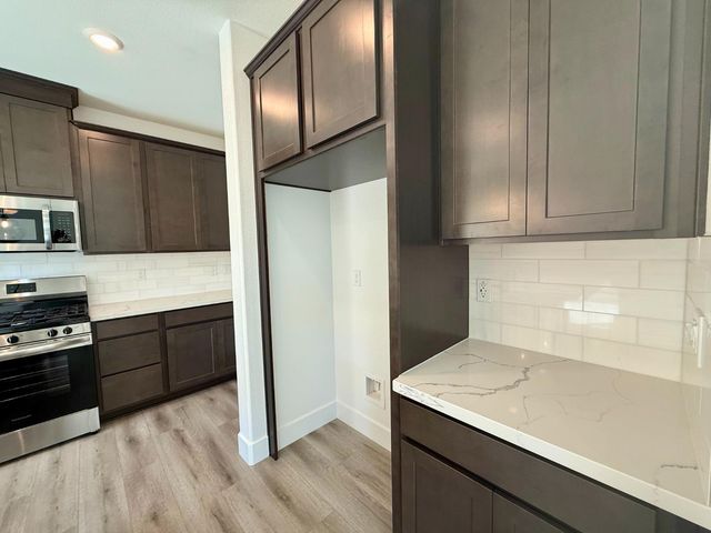 10169 Burke St, Roseville, CA 95747