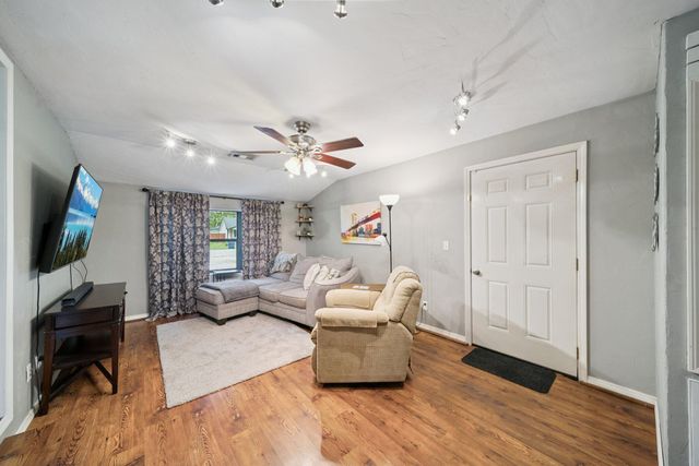 608 W Sequoyah Avenue, Vinita, OK 74301
