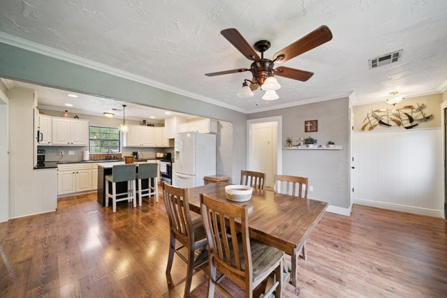 608 W Sequoyah Avenue, Vinita, OK 74301