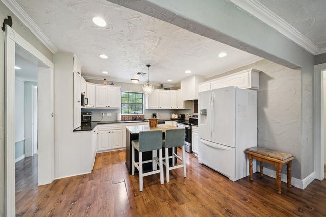 608 W Sequoyah Avenue, Vinita, OK 74301