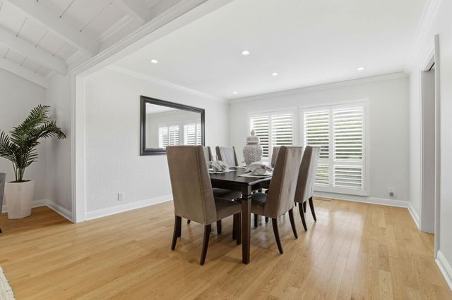 7111 Wooded Lake Drive, San Jose, CA 95120