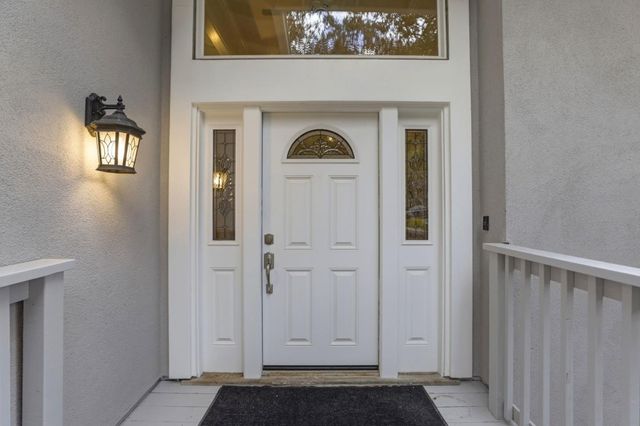 7111 Wooded Lake Drive, San Jose, CA 95120
