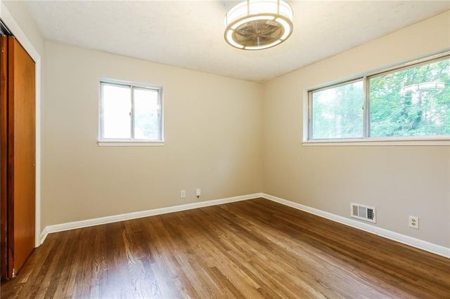 2757 Shelley Lane, Ellenwood, GA 30294