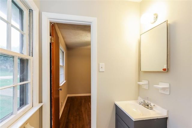 2757 Shelley Lane, Ellenwood, GA 30294