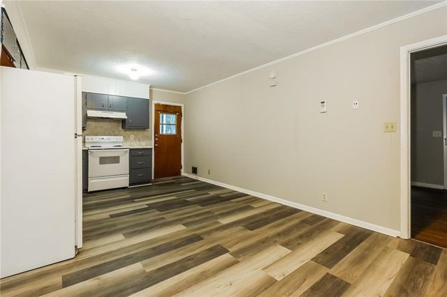 2757 Shelley Lane, Ellenwood, GA 30294