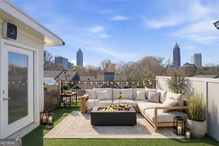 353 Brownstones Circle NE, Atlanta, GA 30312