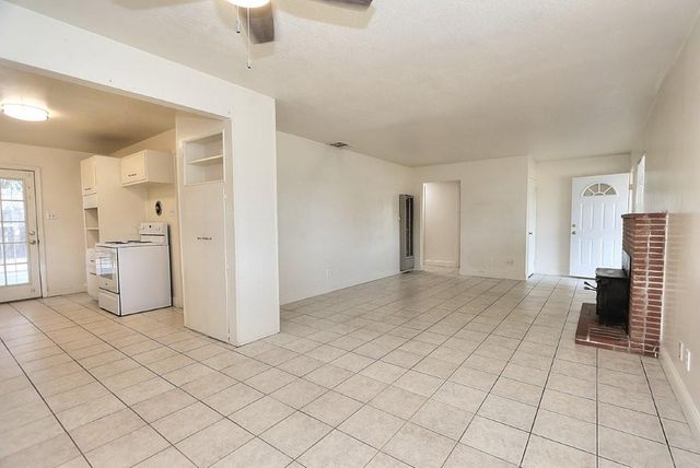 1504 Cardinal Way, Roseville, CA 95661