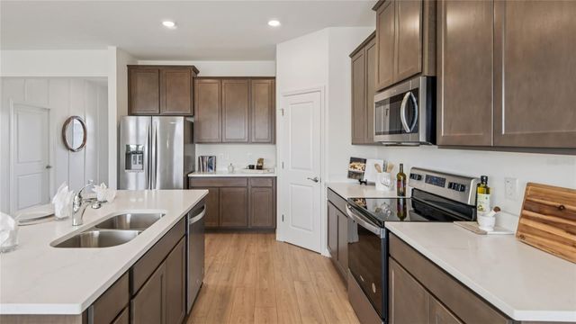 11836 MEMORIAL DRIVE, Brooksville, FL 34613