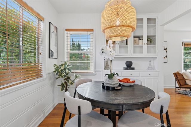 14335 Magnolia, Sherman Oaks, CA 91423