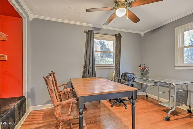 10342 Redwood Circle, Bristol, VA 24202