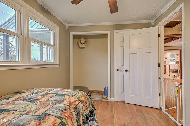 10342 Redwood Circle, Bristol, VA 24202