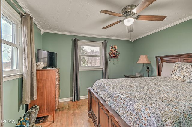 10342 Redwood Circle, Bristol, VA 24202