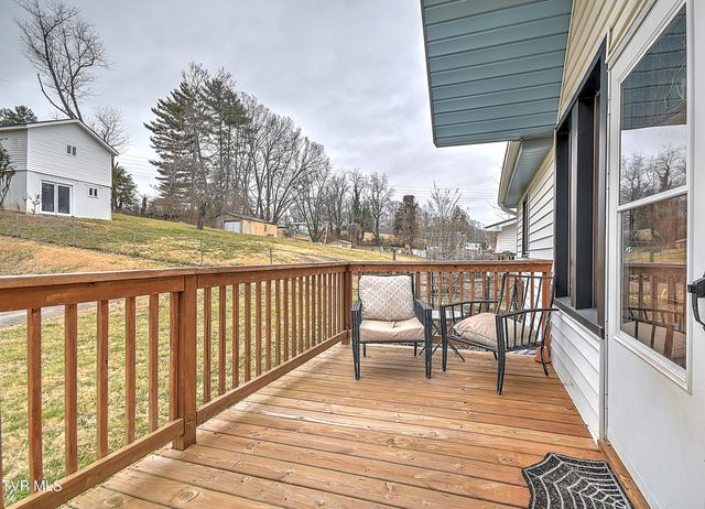 10342 Redwood Circle, Bristol, VA 24202