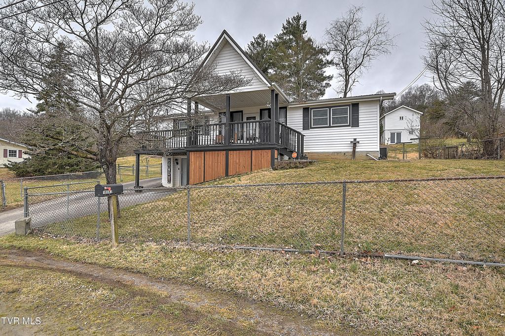 10342 Redwood Circle, Bristol, VA 24202