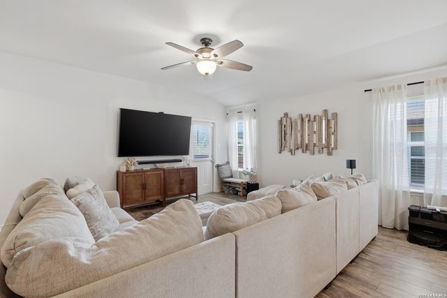 14322 Flint Path, San Antonio, TX 78253