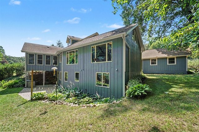 8800 W S Avenue, Schoolcraft, MI 49087