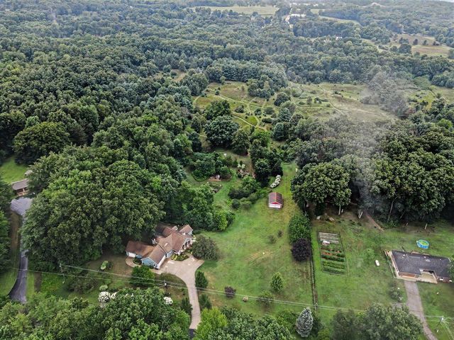 8800 W S Avenue, Schoolcraft, MI 49087