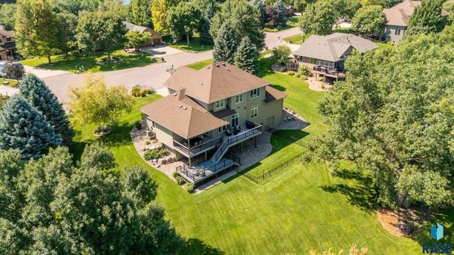 6900 E Split Rock Cir Circle, Sioux Falls, SD 57110