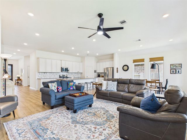 703 Western Holly, League City, TX 77573