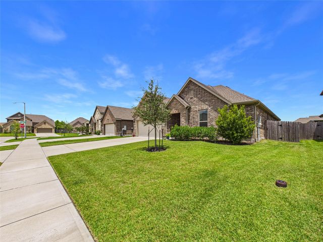 703 Western Holly, League City, TX 77573