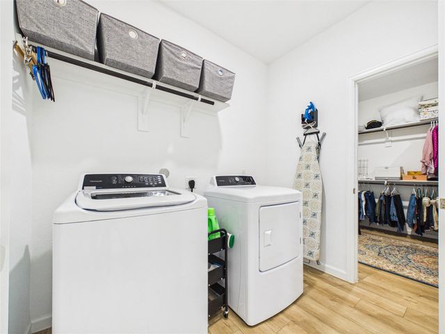 703 Western Holly, League City, TX 77573