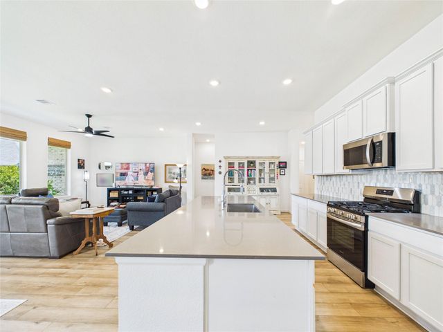 703 Western Holly, League City, TX 77573