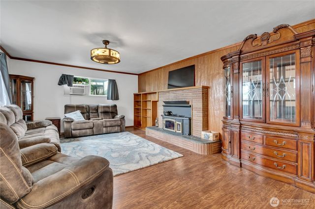 15115 74th Street E, Sumner, WA 98390