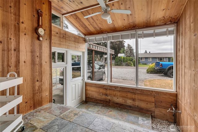 15115 74th Street E, Sumner, WA 98390