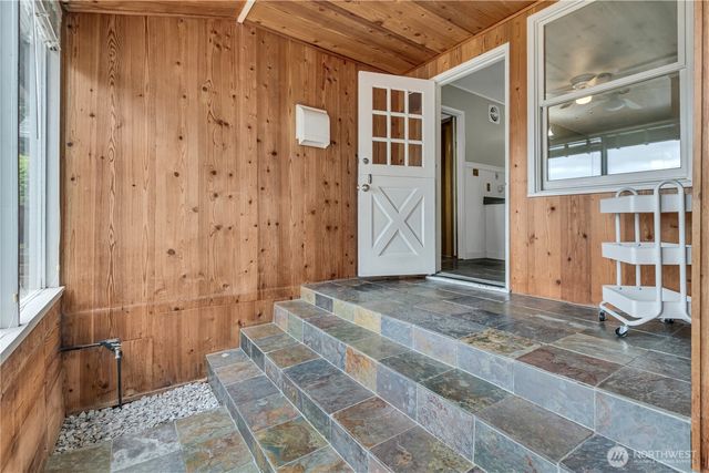 15115 74th Street E, Sumner, WA 98390