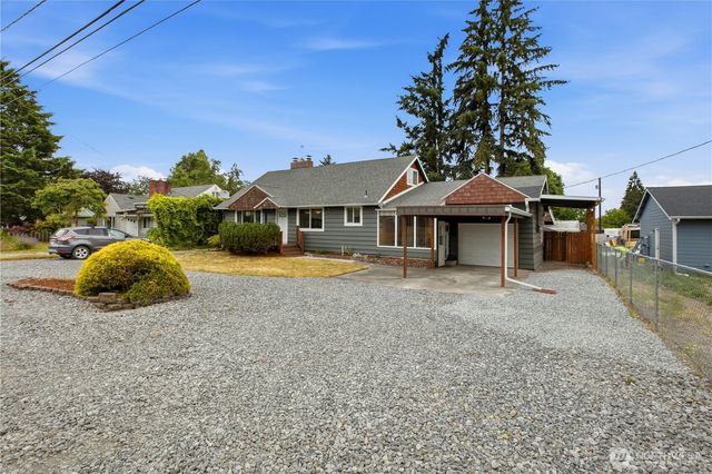 15115 74th Street E, Sumner, WA 98390