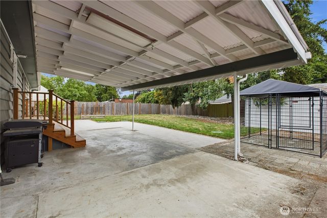 15115 74th Street E, Sumner, WA 98390