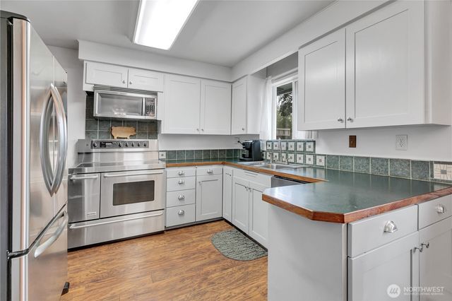 15115 74th Street E, Sumner, WA 98390