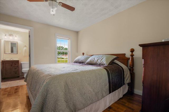 181 Little Arthur Ridge Road, East Bernstadt, KY 40729
