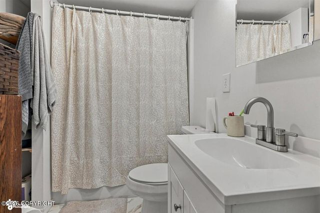 2812 S Wickham Circle, Palmer, AK 99645