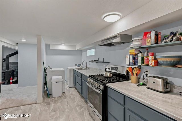 2812 S Wickham Circle, Palmer, AK 99645