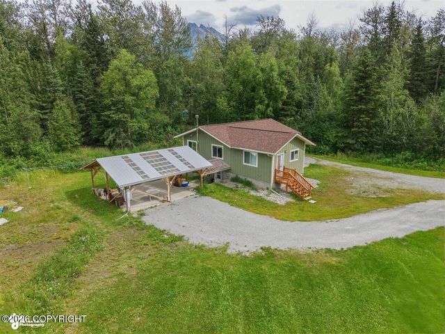2812 S Wickham Circle, Palmer, AK 99645