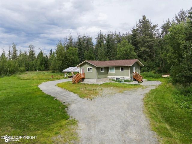2812 S Wickham Circle, Palmer, AK 99645