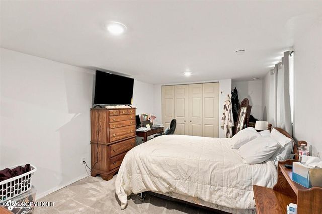 2812 S Wickham Circle, Palmer, AK 99645