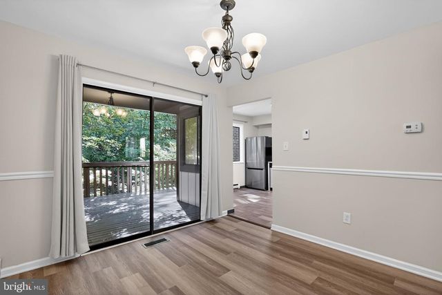 2173 GLENCOURSE LN, Reston, VA 20191