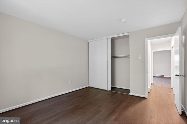 2173 GLENCOURSE LN, Reston, VA 20191