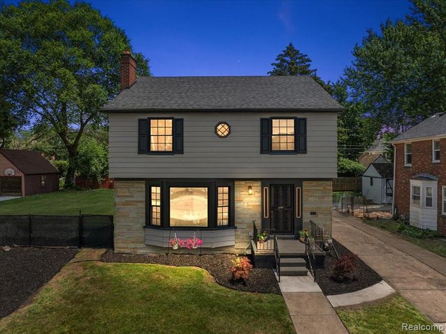 9161 W Outer Drive, Detroit, MI 48219